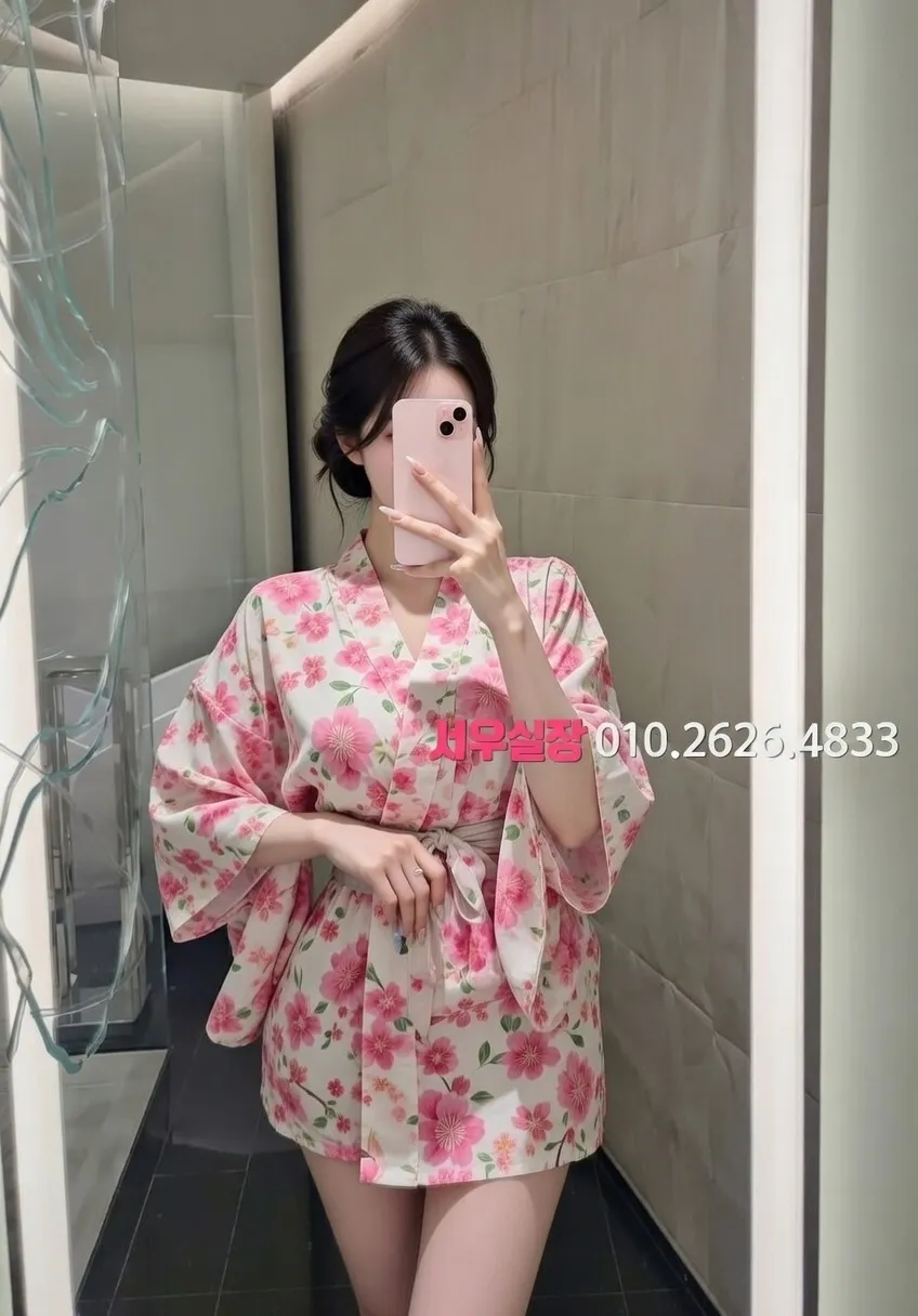 공덕 룸살롱 프리미엄 라인업 32번 프로필